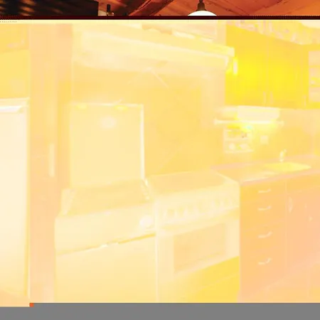 Three-bedroom In Vakantiehuis Gradac